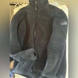 The North Face Black Fleece Jacket Youth Large